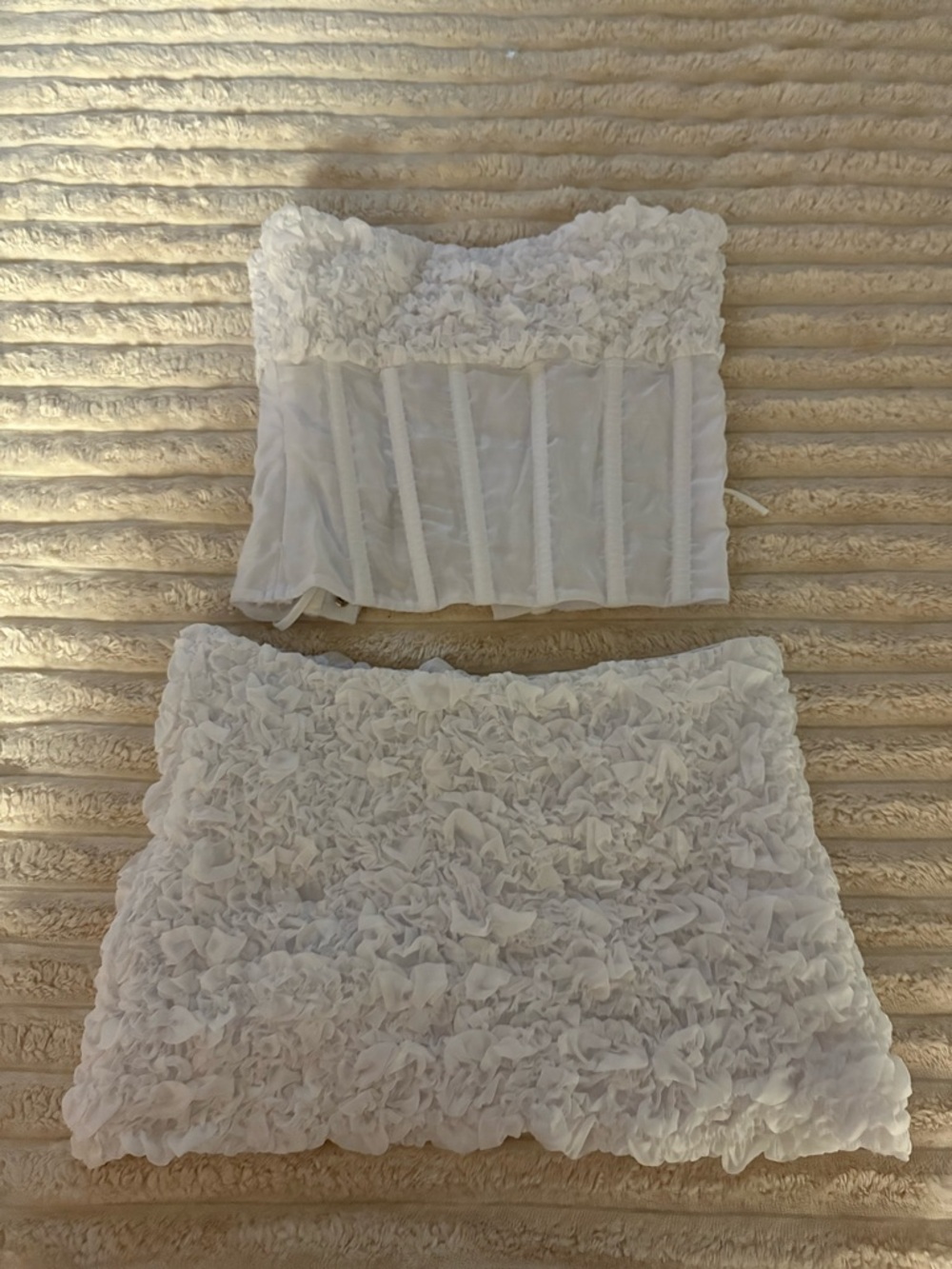 Out cast set